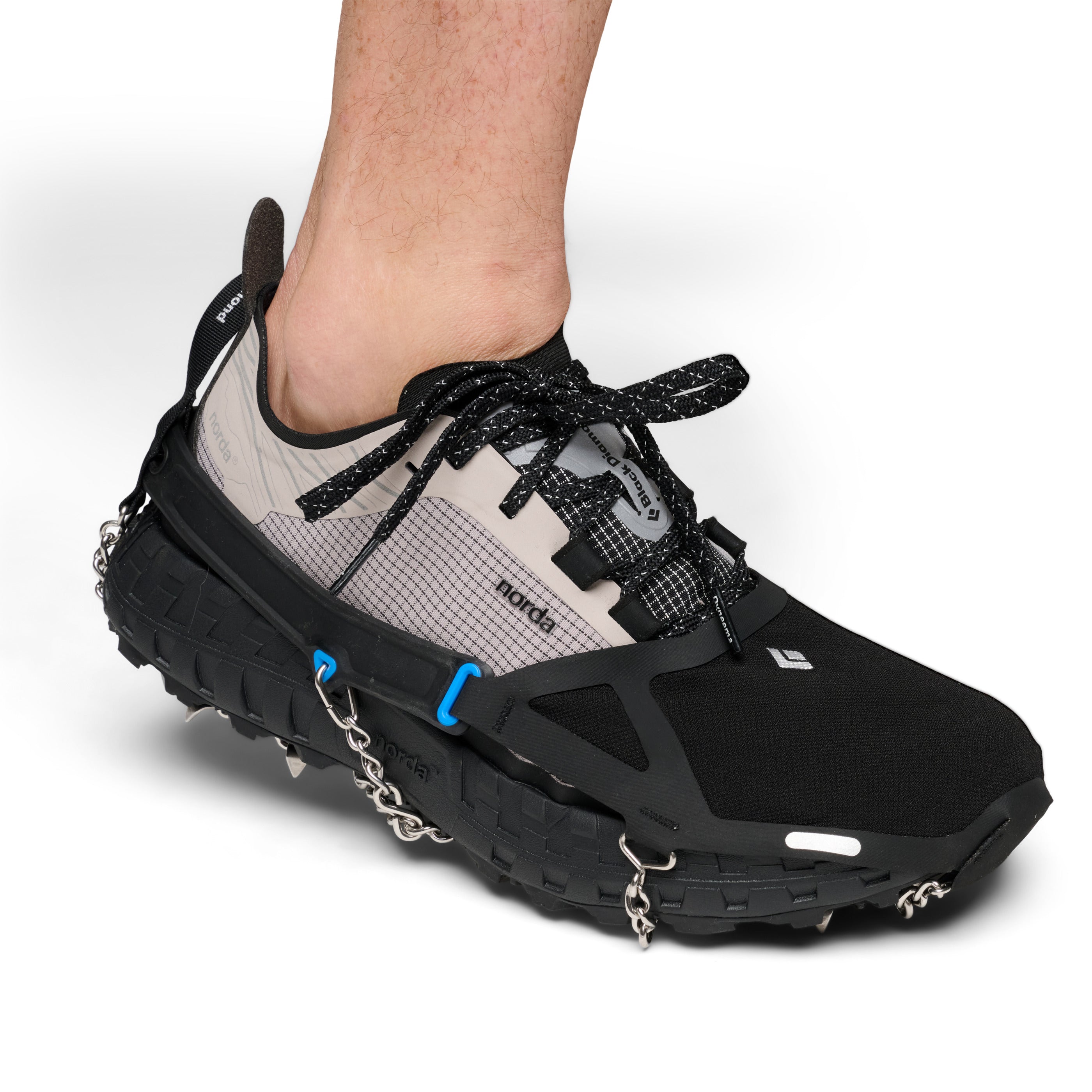 Distance Spike Traction Device