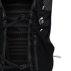 Distance 8 Backpack - Past Season