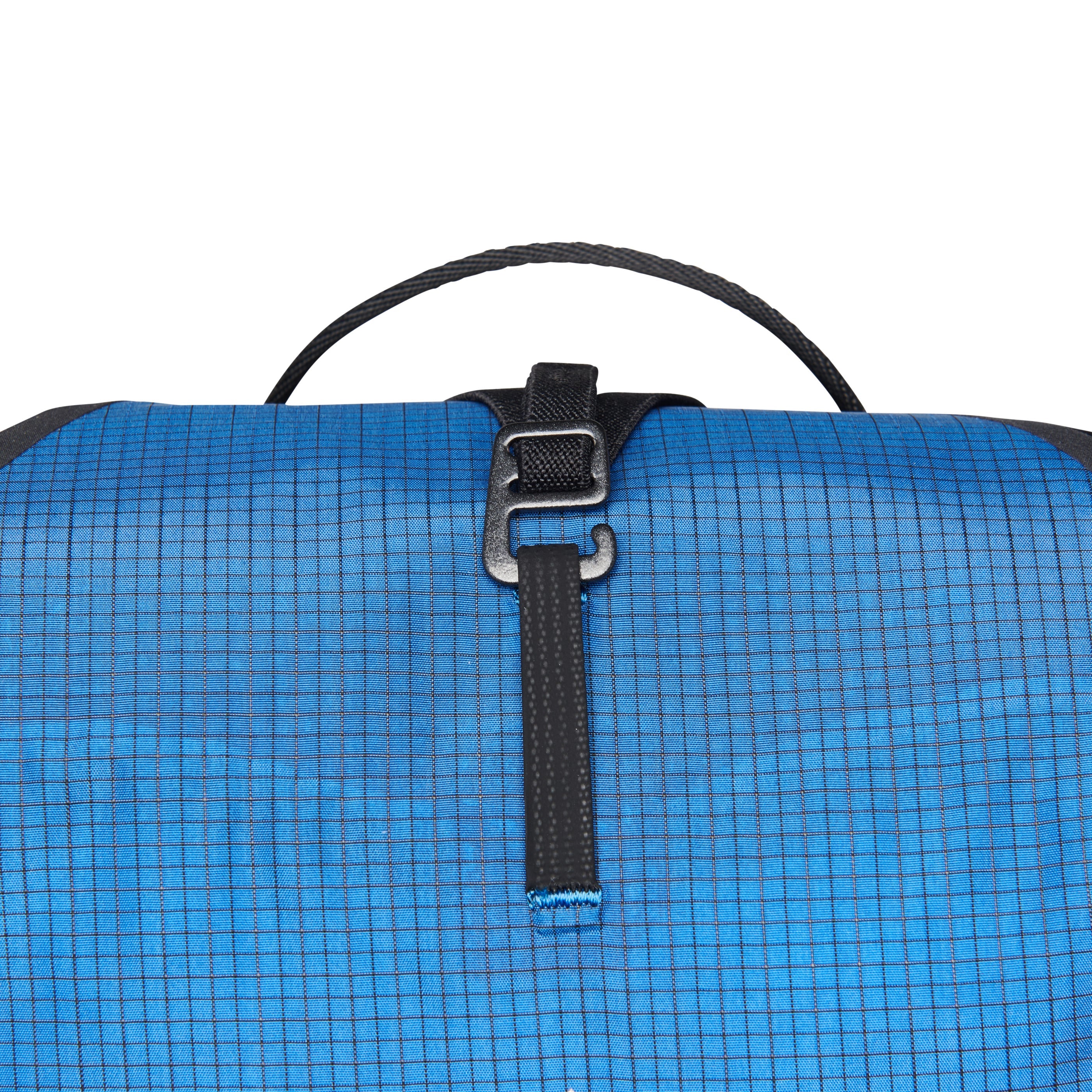 Distance 15 Backpack - Past Season