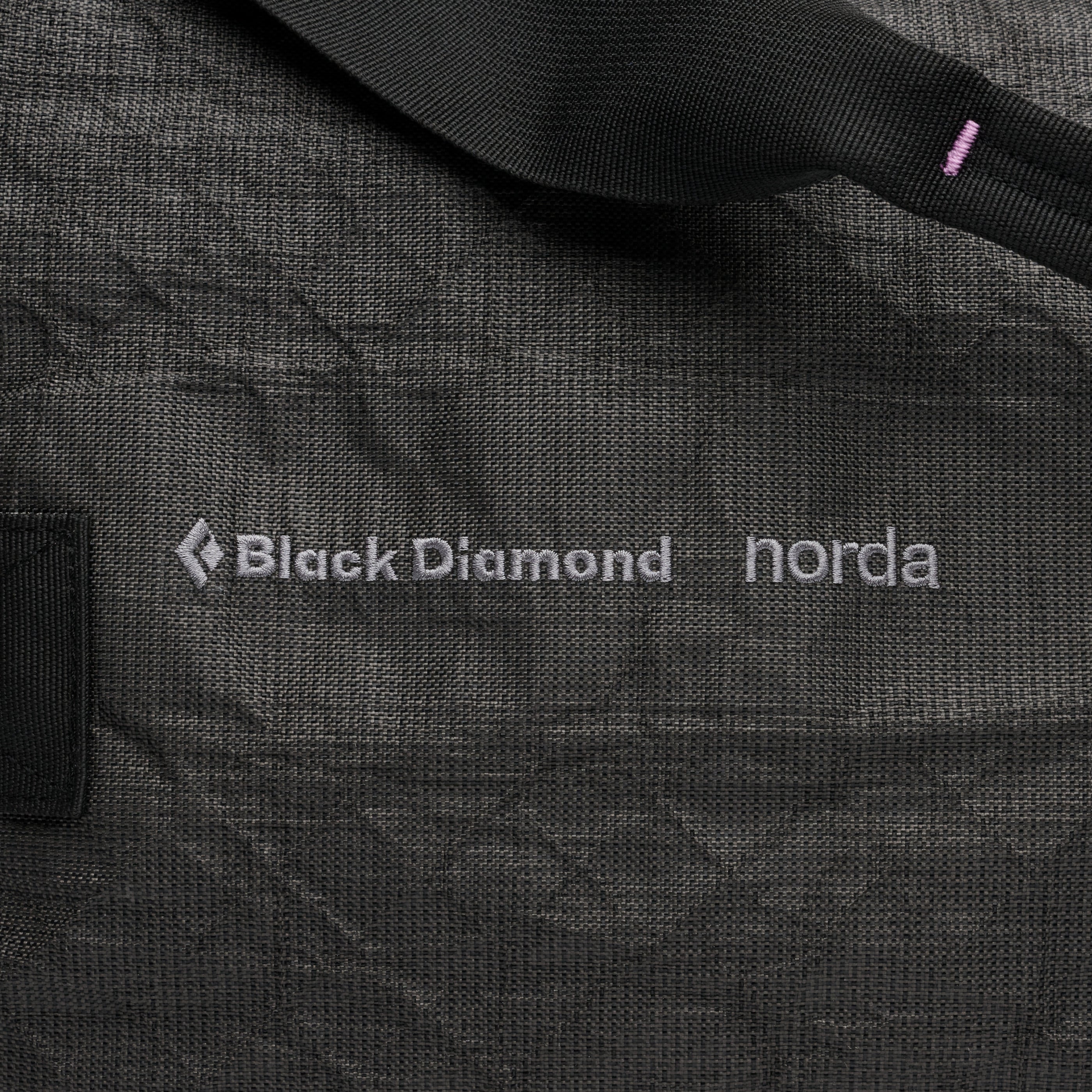 BD X norda Mission 30 L Duffel