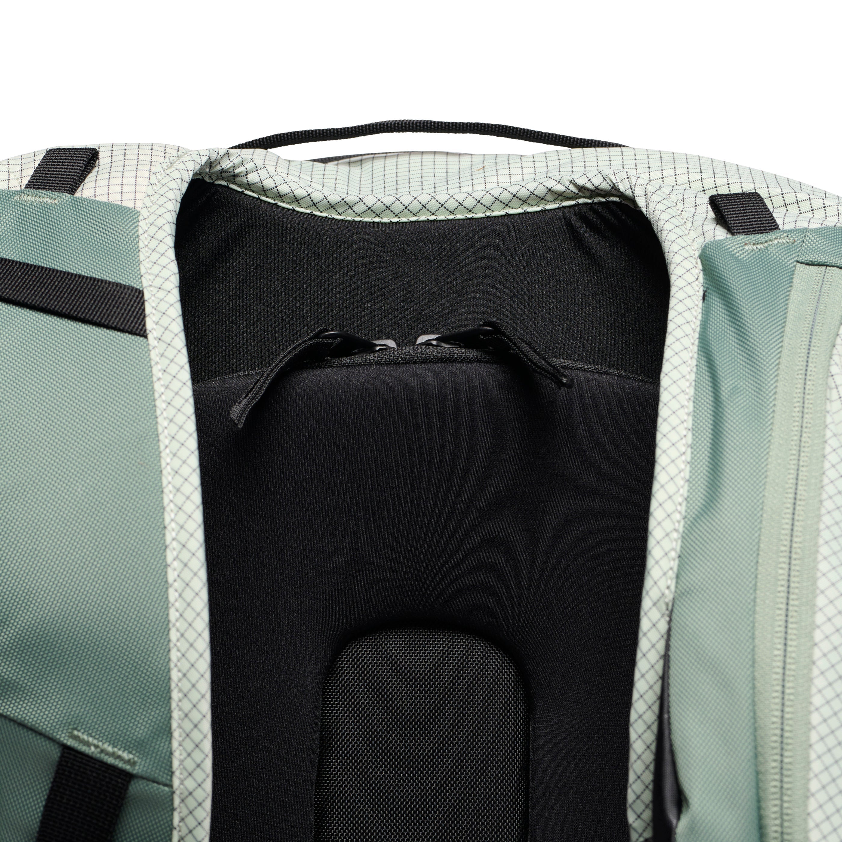 Dawn Patrol 32 Backpack